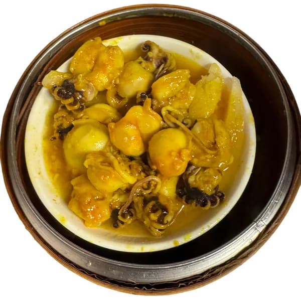 Steamed Baby Cuttlefish With Curry Sauce