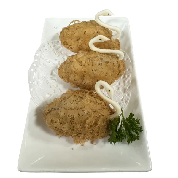 Swan-Shaped Taro Puff