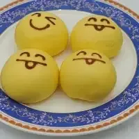 Steamed Bun With Golden Custard